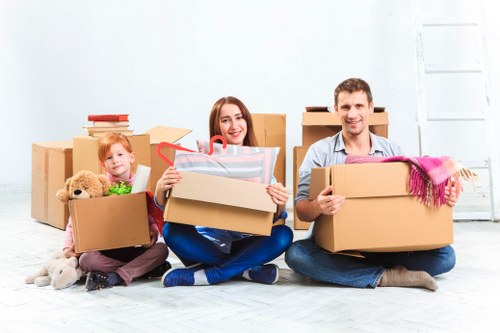 Durable packing materials and boxes for fragile items in Shepherdsbush