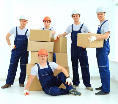 Man and van service in Shepherdsbush for local home removals