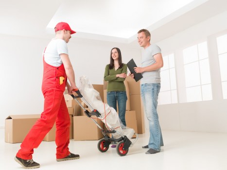 Organised flat removals service for homes in Shepherds Bush