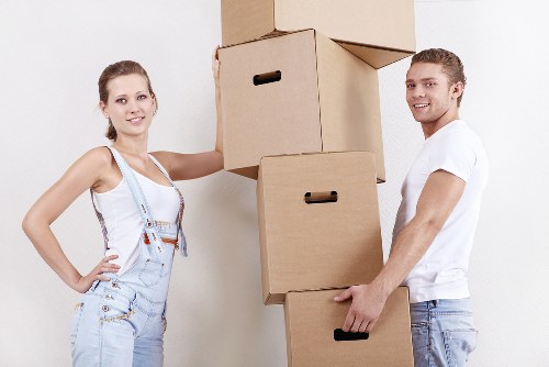 Furniture pick-up and partial load transport with a van